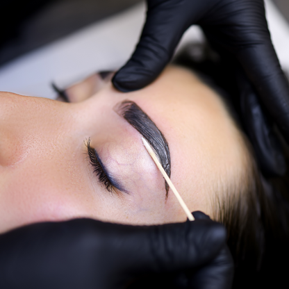 Curso Profesional de Cejas: Brow Lamination + Henna Brows